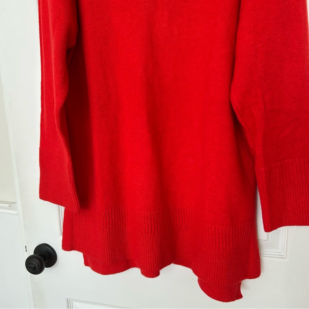 Moth Saskia Oversized Sweater - Picture 8 of 16